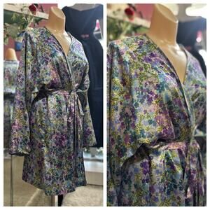 Vintage Y2K Liquid Satin Lingerie Robe Victoria's Secret Floral Print 2000s O/S